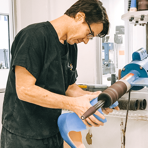 prosthetic leg manufacturing